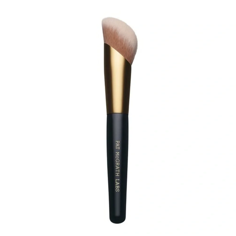 ✨ Pat McGrath Labs Skin Fetish Sublime Perfection Highlighting Brush ✨